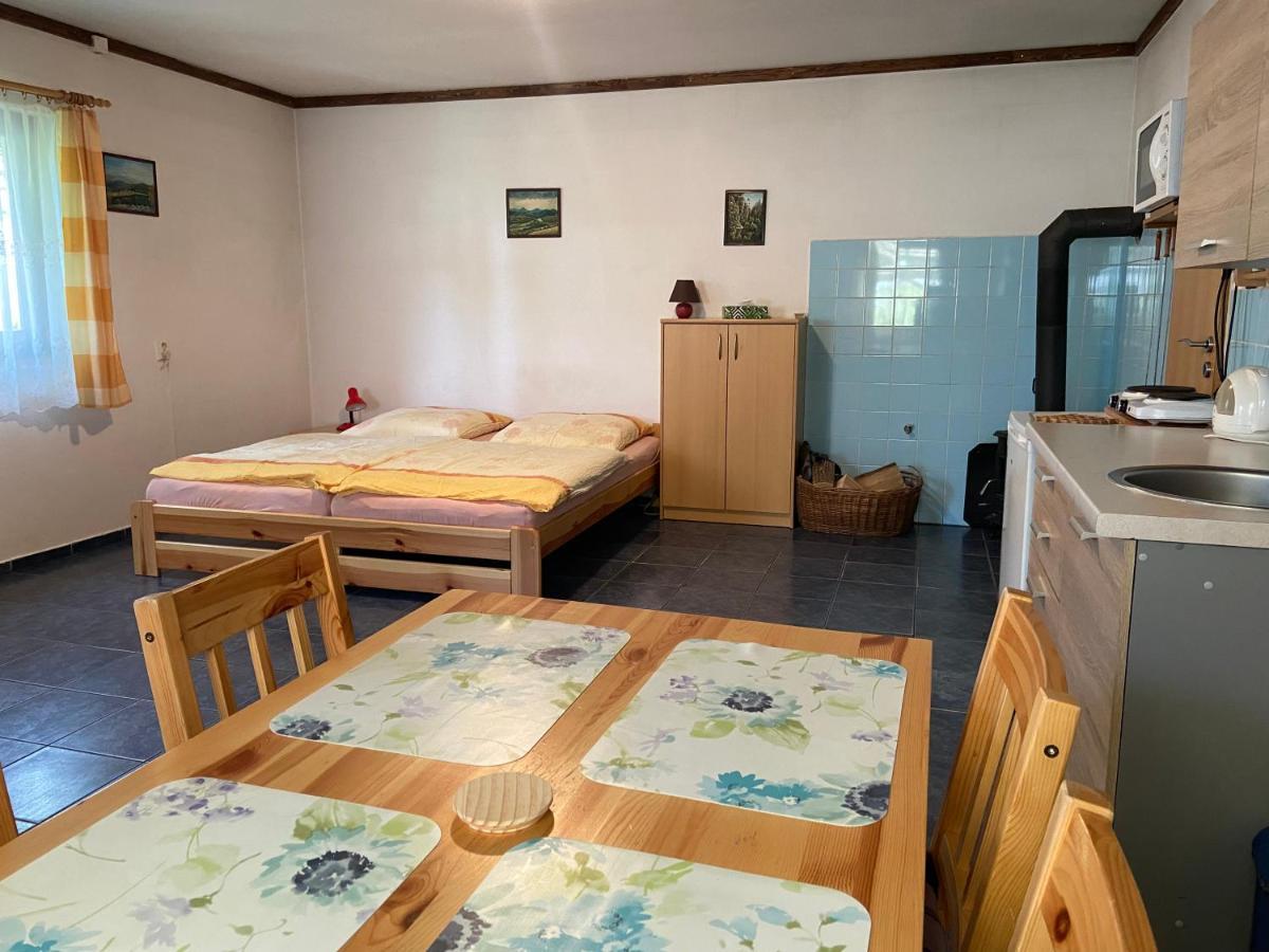 Apartman U Marusky Chribska Ngoại thất bức ảnh